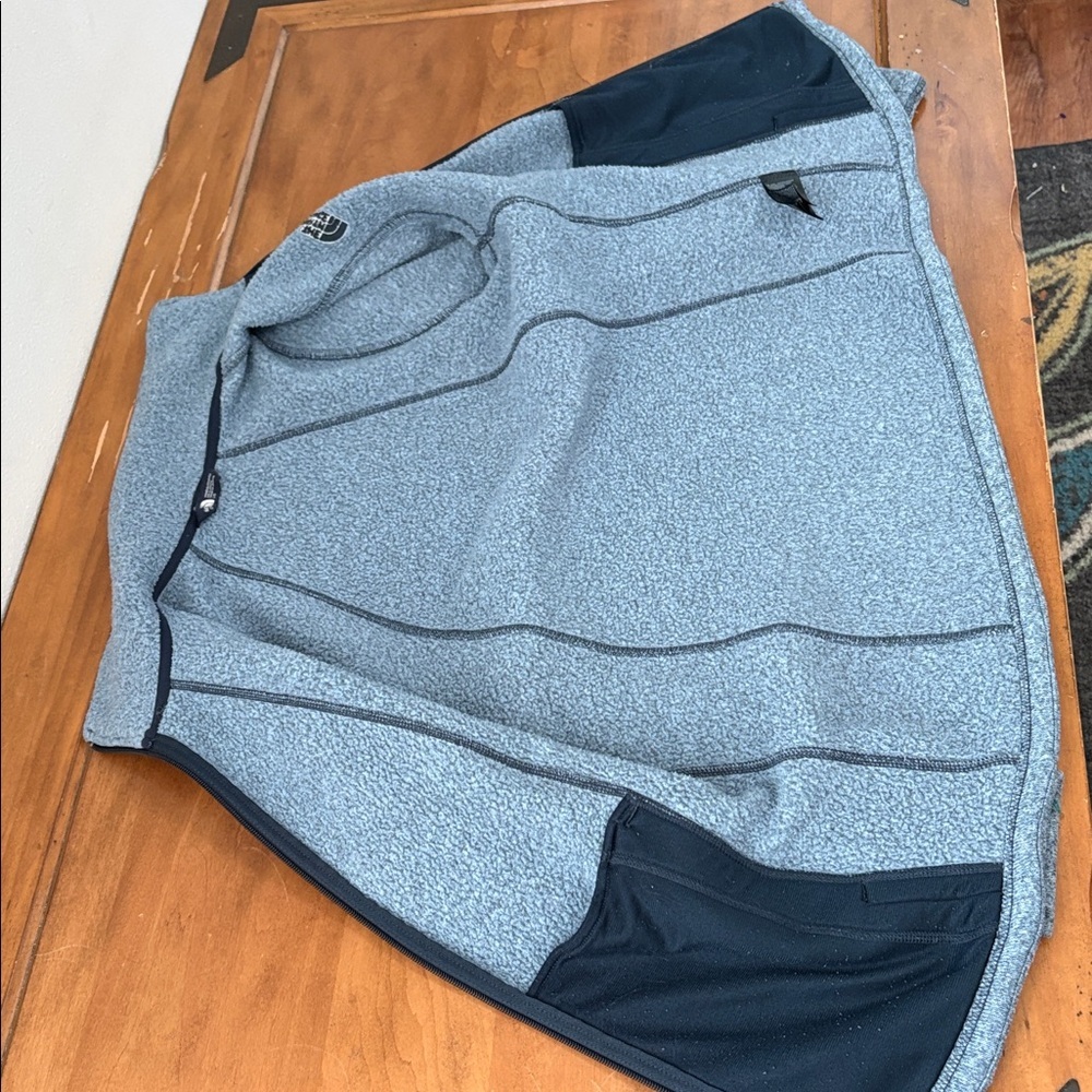 The North Face Women's Heather Gray Blue Full Zip Sweater Size Large - Picture 10 of 15